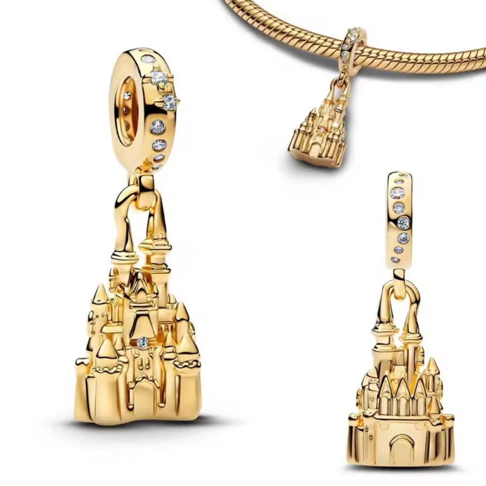 NWOT Disney Fantasyland Castle Dangle Charm Sterling Silver 925